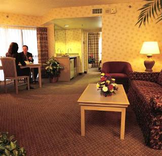 Hotel Embassy Suites Seattle Tacoma International