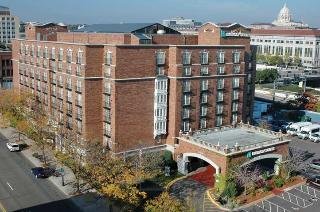 Hotel Embassy Suites St. Paul Downtown