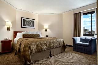Hotel Embassy Suites Tysons Corner