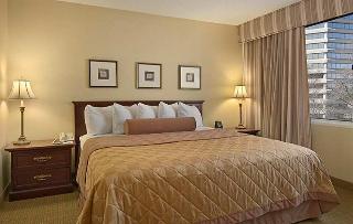 Hotel Embassy Suites Washington D.C. At The Chevy