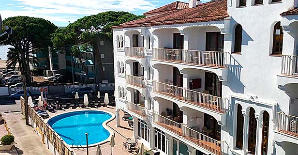 Hotel Emerald Sun