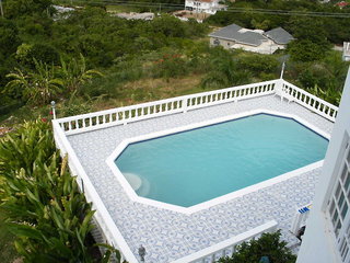 Hotel Emerald Villas