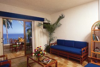 Hotel Emperador Vallarta Beachfront And Suites