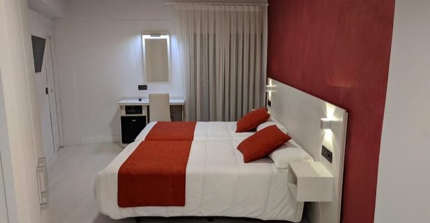 Hotel Emperatriz I
