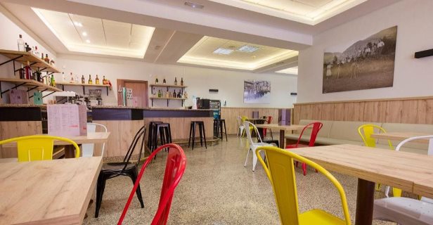 Hotel Encamp