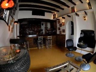 Hotel Enfrente Arte
