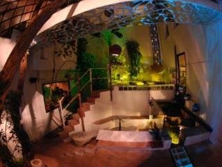 Hotel Enfrente Arte
