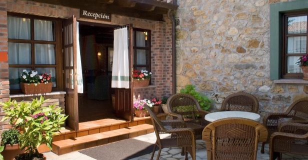 Hotel Entremontes