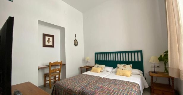 Hotel Entreolivos