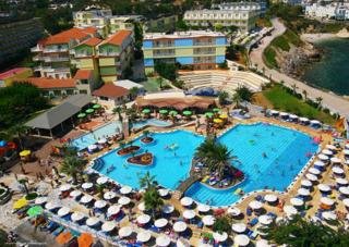 Hotel Eri Beach & Village