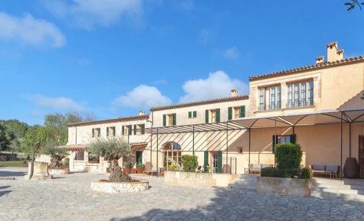 Hotel Es Riquers