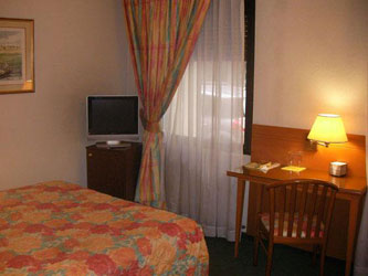 Hotel Espace Champerret