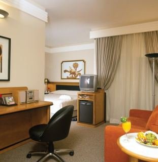 Hotel Estanplaza International