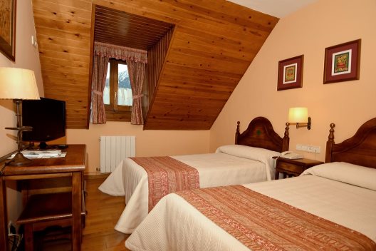 Hotel Eth Pomer