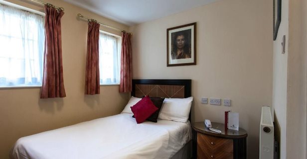 Hotel Europa Gatwick
