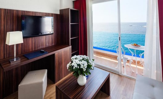 Hotel Europe Playa Marina