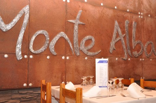 Hotel Evenia Monte Alba
