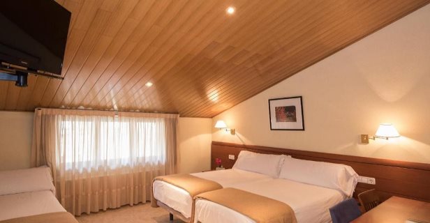 Hotel Evenia Oros
