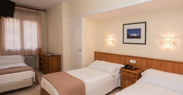 Hotel Evenia Oros