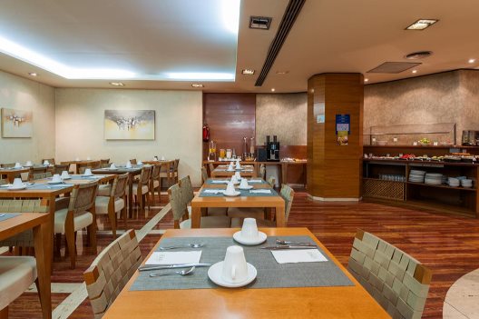 Hotel Exe Mitre