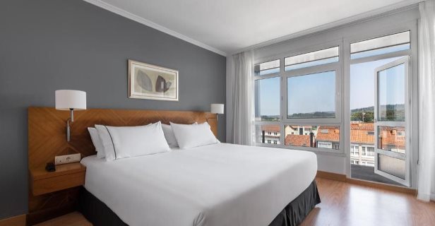 Hotel Exe Peregrino