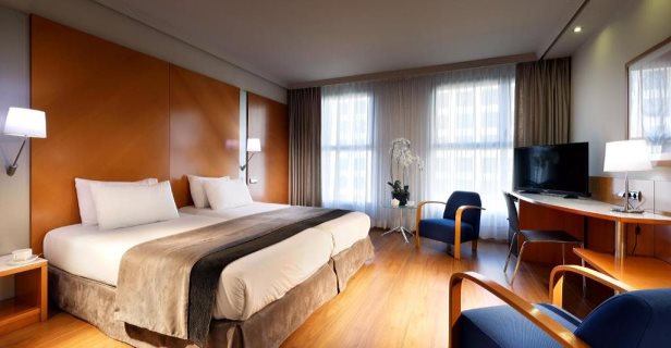 Hotel Exe Plaza