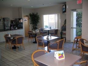 Hotel Executive Inn & Suites