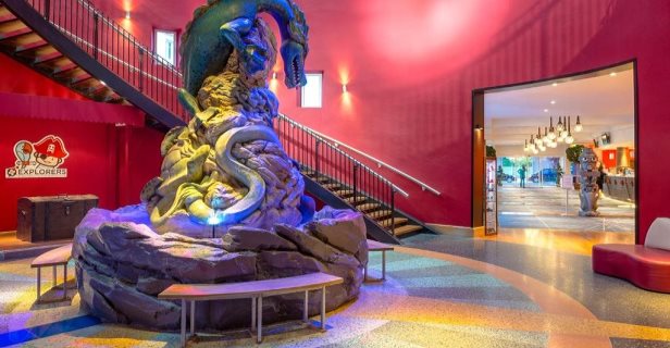 Hotel Explorers At Disneyland Resort Paris