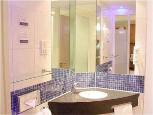 Hotel Express By Holiday Inn Edinburgh Royal Mile