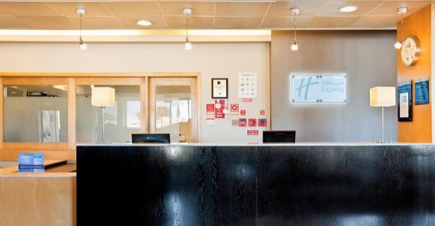 Hotel Express By Holiday Inn Lisbon Oeiras