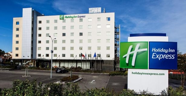 Hotel Express By Holiday Inn Lisbon Oeiras