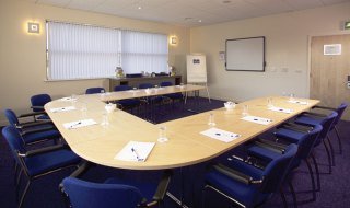 Hotel Express By Holiday Inn Liverpool John Lennon