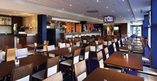 Hotel Express By Holiday Inn Liverpool John Lennon