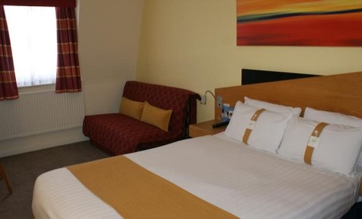 Hotel Express By Holiday Inn London Victoria