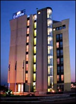 Hotel Express By Holiday Inn Rome East