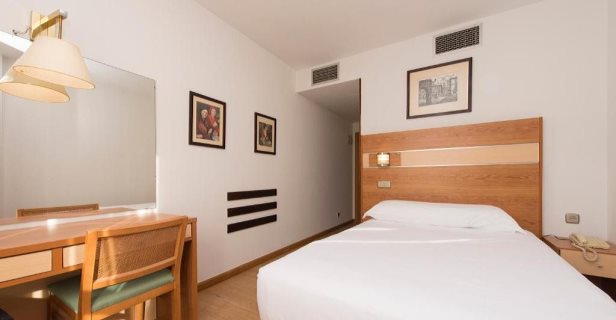Hotel Faranda Los Tilos