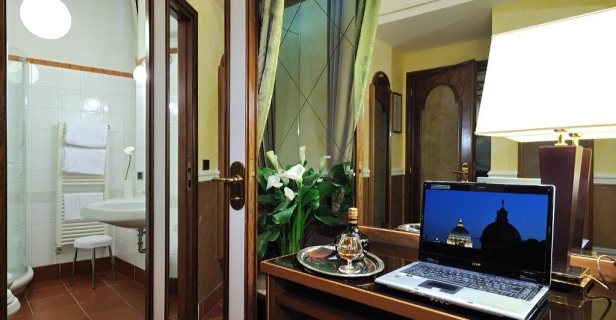 Hotel Farnese