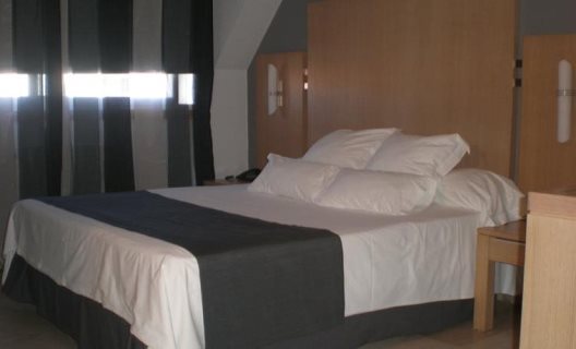 Hotel Faro Salazon