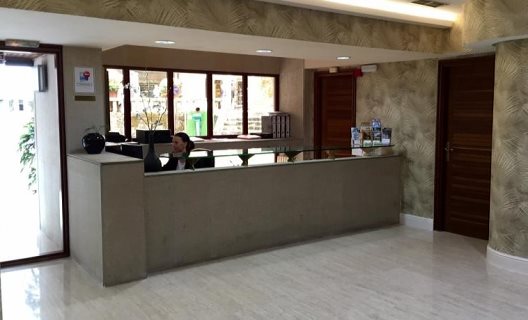 Hotel Faro Salazon