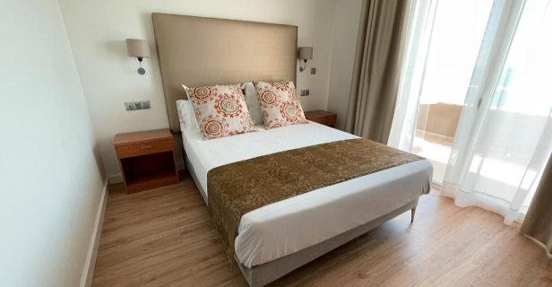 Hotel Fay Victoria Beach