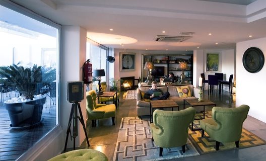 Hotel Feliz