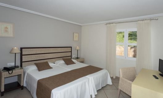 Hotel Fergus Club Europa
