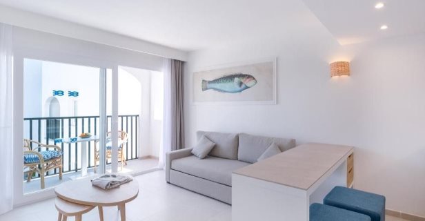Hotel Fergus Style Carema Beach