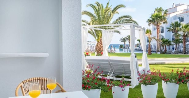 Hotel Fergus Style Carema Beach