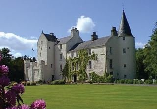 Hotel Fernie Castle