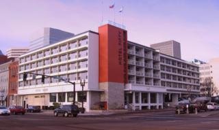 Hotel Fifty