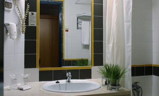 Hotel Flag Guimaraes Fafe