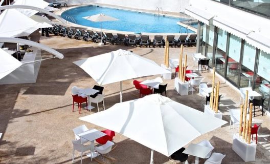 Hotel Flamingo Beach Resort