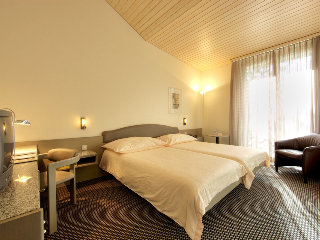 Hotel Fly Away