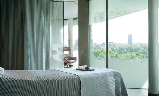 Hotel Four Seasons London